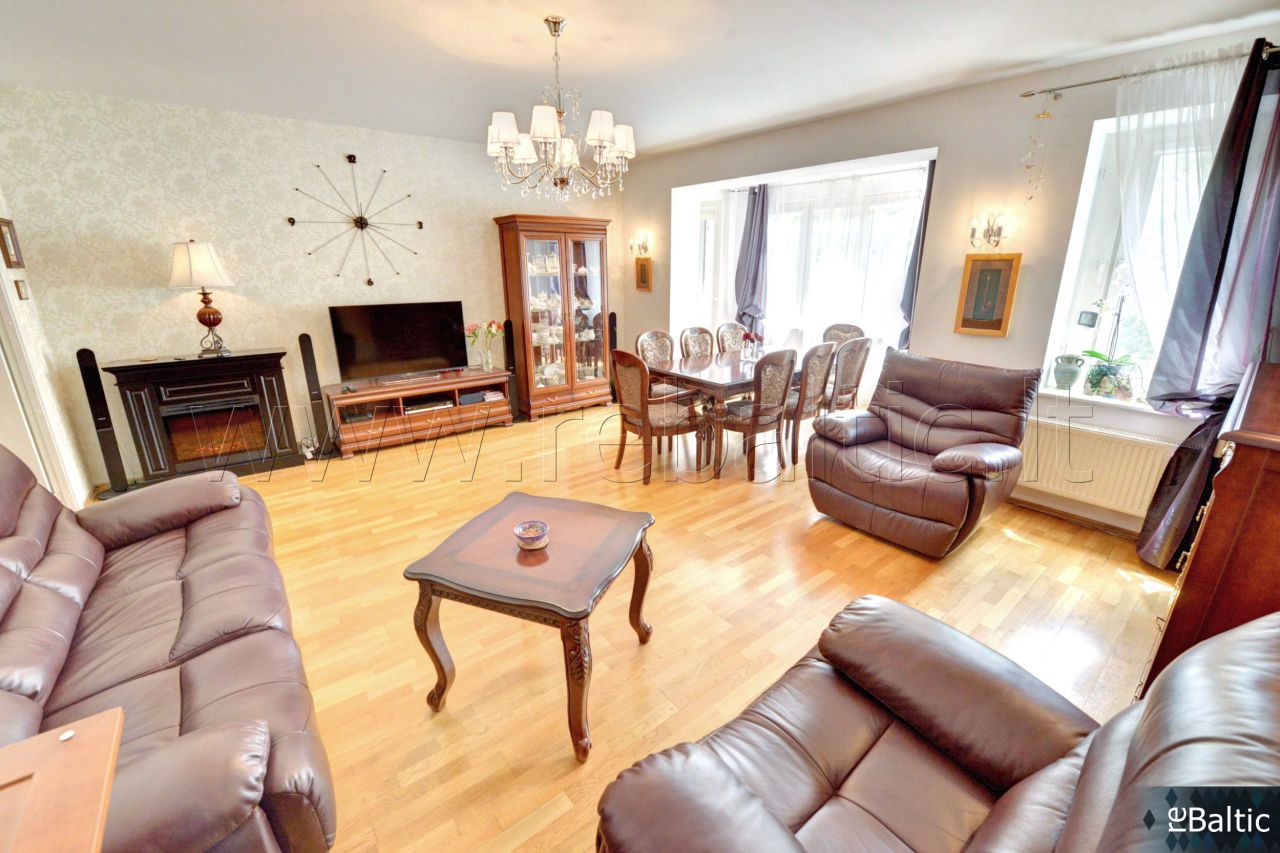 Nuomojamas butas M. K. Čiurlionio g., Senamiestis