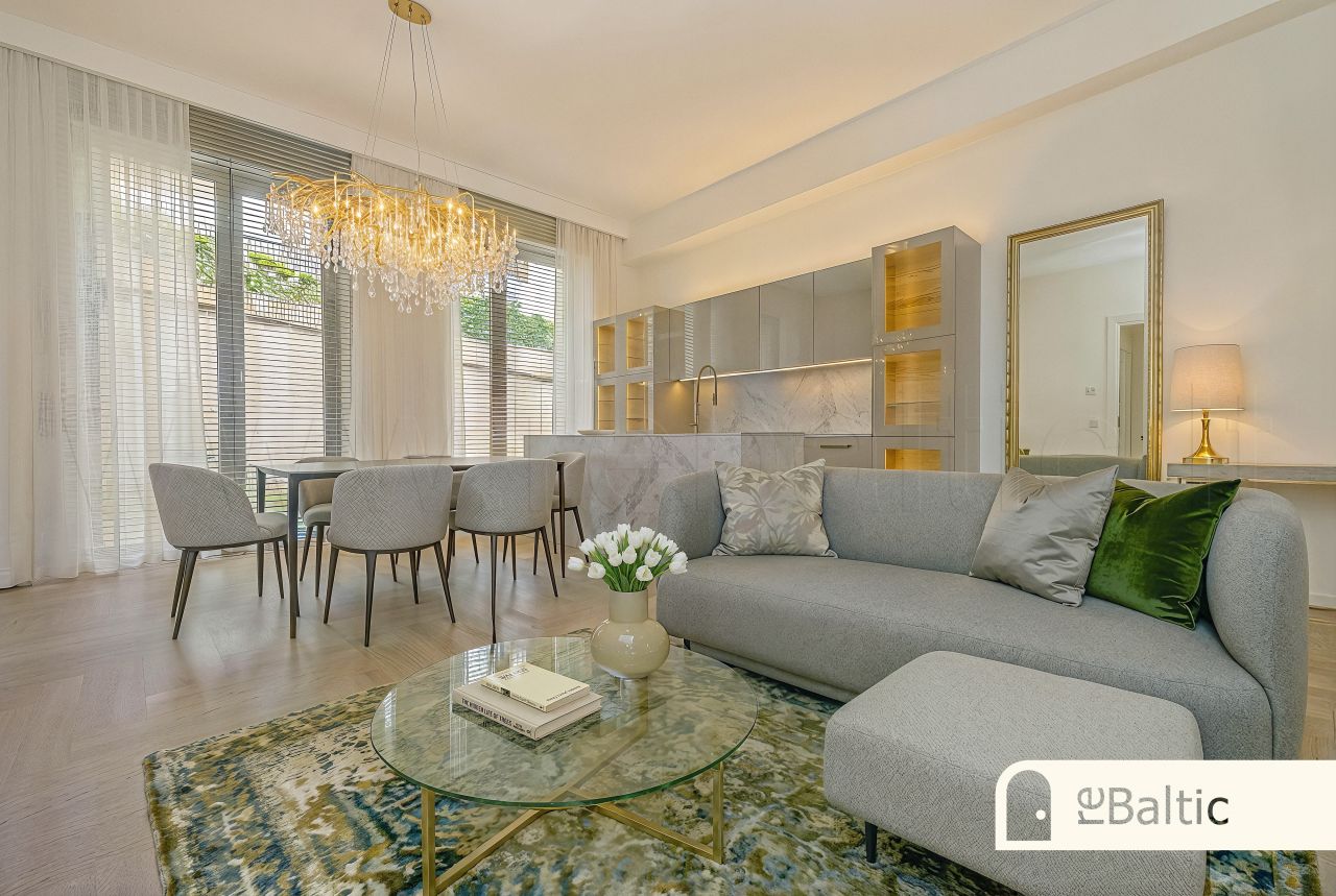 Parduodamas butas Žiupronių g., Senamiestis